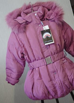 Фірмове зимове пальто, подовжена курточка на зиму з поясом