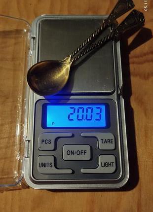 Фигурные серебряные чайные ложки с позолотой