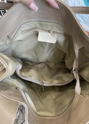 Сумка белая мягкая итальянская сумка кожаная сумка шкіряна світла біла сумка жіноча8 фото
