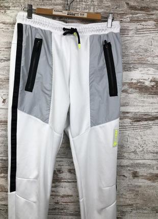 Спортивные штаны nike nsw sportswear air max2 фото