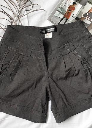 Шорти класичні