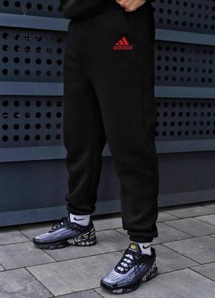 Якісні зимові теплі джогери спортивні штани на манжетах на флісі з принтом адідас adidas