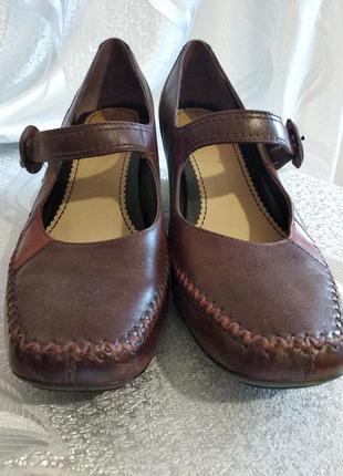 Шкіряні туфлі фірми k shoes (clarks) р. 6 1/23 фото