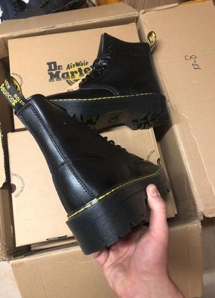 Жіночі ботінки dr. martens  женские ботинки мартенс зимние2 фото