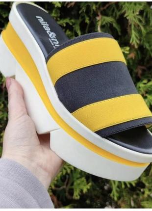 Шлепанцы на платформе итальянского бренда nila&nila.