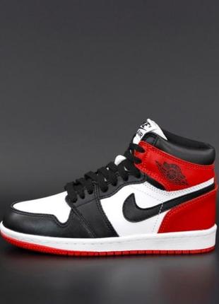 Зимові кросівки nike air jordan 1 retro white black red