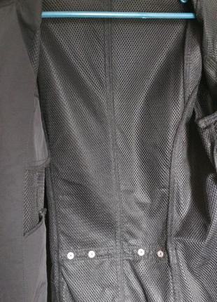 Куртка, ветровка жіноча чорна розмір м5 фото