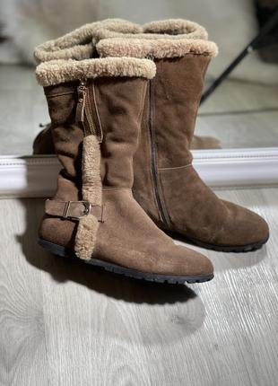 Натуральні замшеві на цегейці чобітки