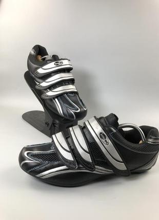 Вело кросівки