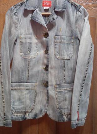 Стильный итальянский  пиджак indian rose