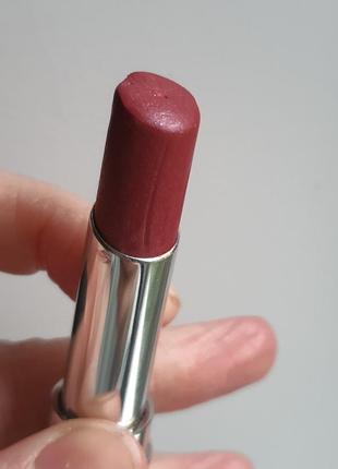 Помада з мерехтливим сяйвом dior addict stellar halo shine