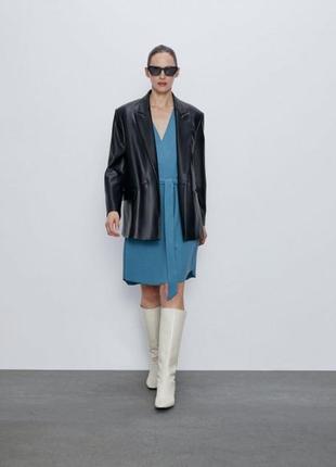 Платье zara с коротким рукавом v образным вырезом2 фото