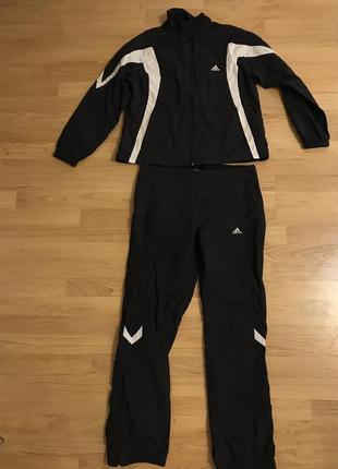 Спортивный костюм adidas