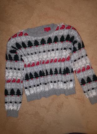 Новогодний свитер травка снеговики елки снежинки