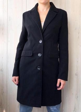 Класичне чорне пальто 1+1=3
