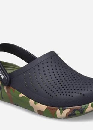 Мужские сабо клоги кроксы crocs literide printed camo clog2 фото