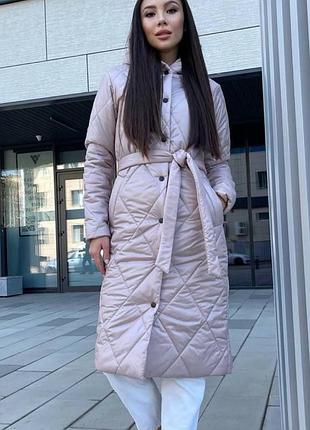 Есть видео!! пальто куртка с поясом длинная осень зима стёганое треугольники молоко белое чёрное пудра