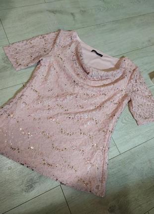 Блузка з паєтками, футболка.