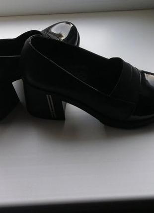 Туфли кожаные туфли на каблуке женские стильные2 фото