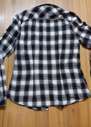Трендова рубашка в клітинку divided by h&m чорно-сіра -біла3 фото