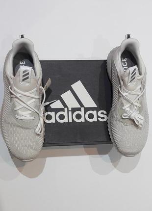 Adidas alphabounce