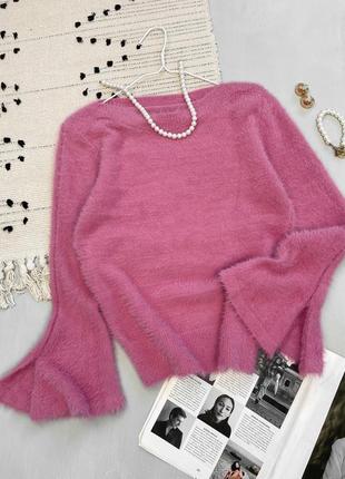 Рожевий пухнастий светр - травичка8 фото
