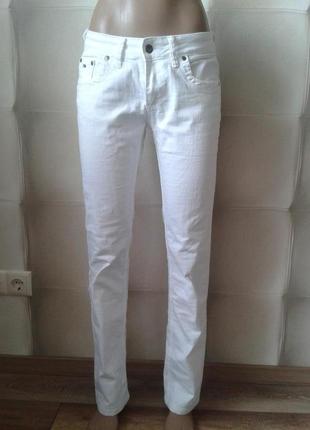 Джинсы tommy hilfiger
