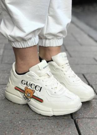 Женские кроссовки rhyton Light gucci x disney size 39