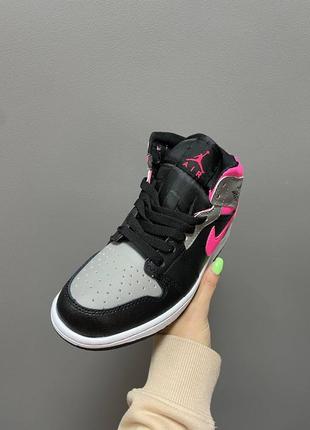 Жіночі кросівки jordan retro 1 женские кроссовки найк