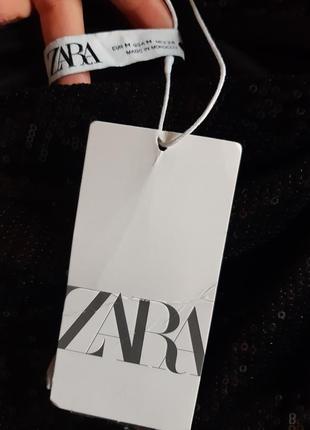 Стильное, присобратое мини платье с длинными рукавами в пайетки zara9 фото