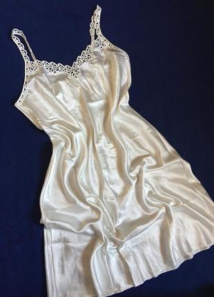 Нічна сорочка атласна сукня молочного кольору сукня в білизняному стилі комбінація атласна сатинова сорочка - xl,xxl