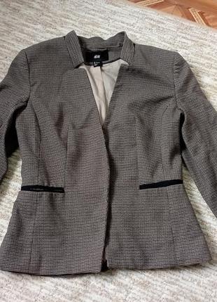Жіночі піджаки фірми h&m
