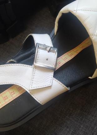 Босоніжки туфлі сандаліі 24,5-25 см нові білі кожа шкіра торг8 фото