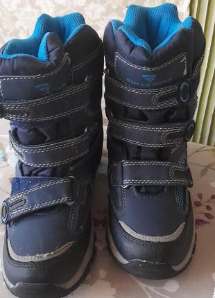 Очень теплые,удобные,не скользящие ботинки от bulldozer