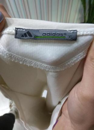 Коротка футболка adidas3 фото