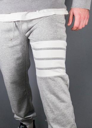 Мужские спортивные штаны four stripes gray2 фото