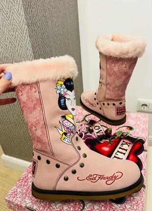Дуже гарні замшеві нові сапожкі уггі ed hardy 36 розмір