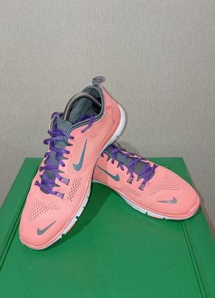 Кроссовки фирмы nike 44 размера .2 фото