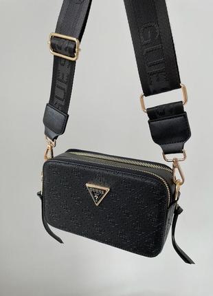 Guess zippy стильна чорна сумка чорна/золота4 фото
