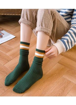 Жіночі довгі шкарпетки в рубчик зелені зі смужками високі носки унісекс 35 36 37 38 39 40 розмір