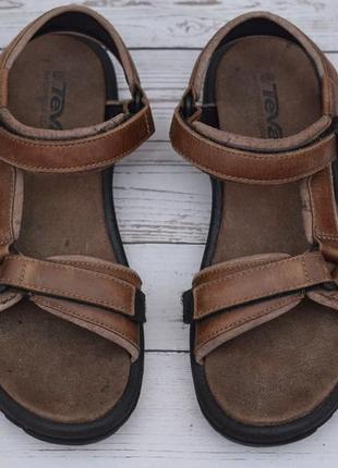 40 размер. кожаные коричневые сандалии teva. оригинал9 фото