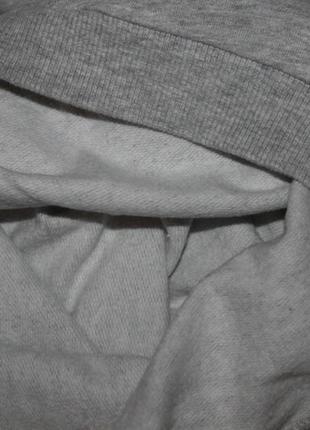 Кофта толстовка свитшот лонгслив серые утепленный принт снежинка h&m xs8 фото