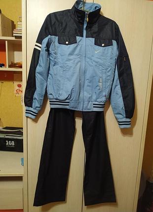 Спортивний костюм