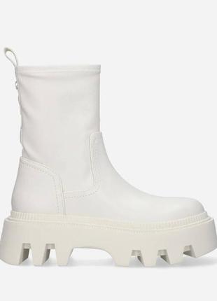 Жіночі черевики buffalo flora sockboot