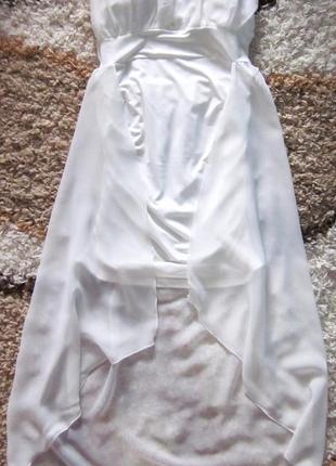 Сексуальное женское платье со шлейфом2 фото