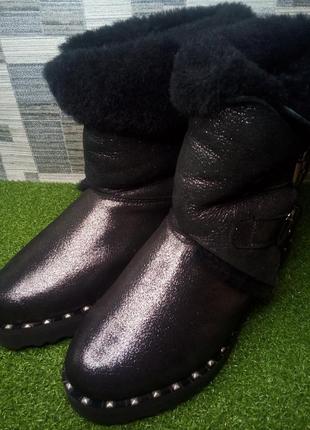 Женские кожаные сапожки