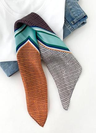 Шелковый платок шейный голубой стильный принт квадратами 53*53 см4 фото