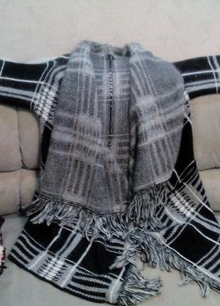 Кардиган-накидка теплый и уютный с ангоркой. maje