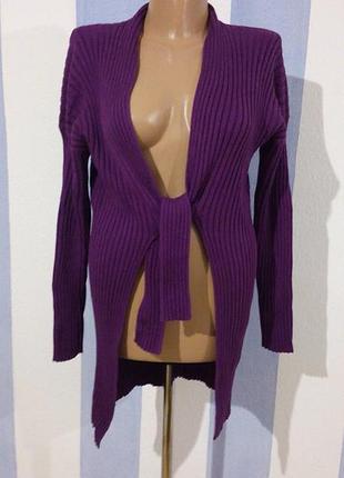 Гарний стильний кардиган італія
