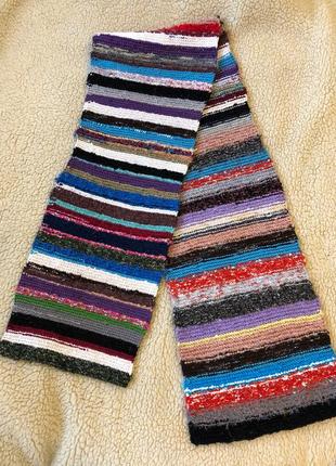 Яскраві коврики ручної роботи